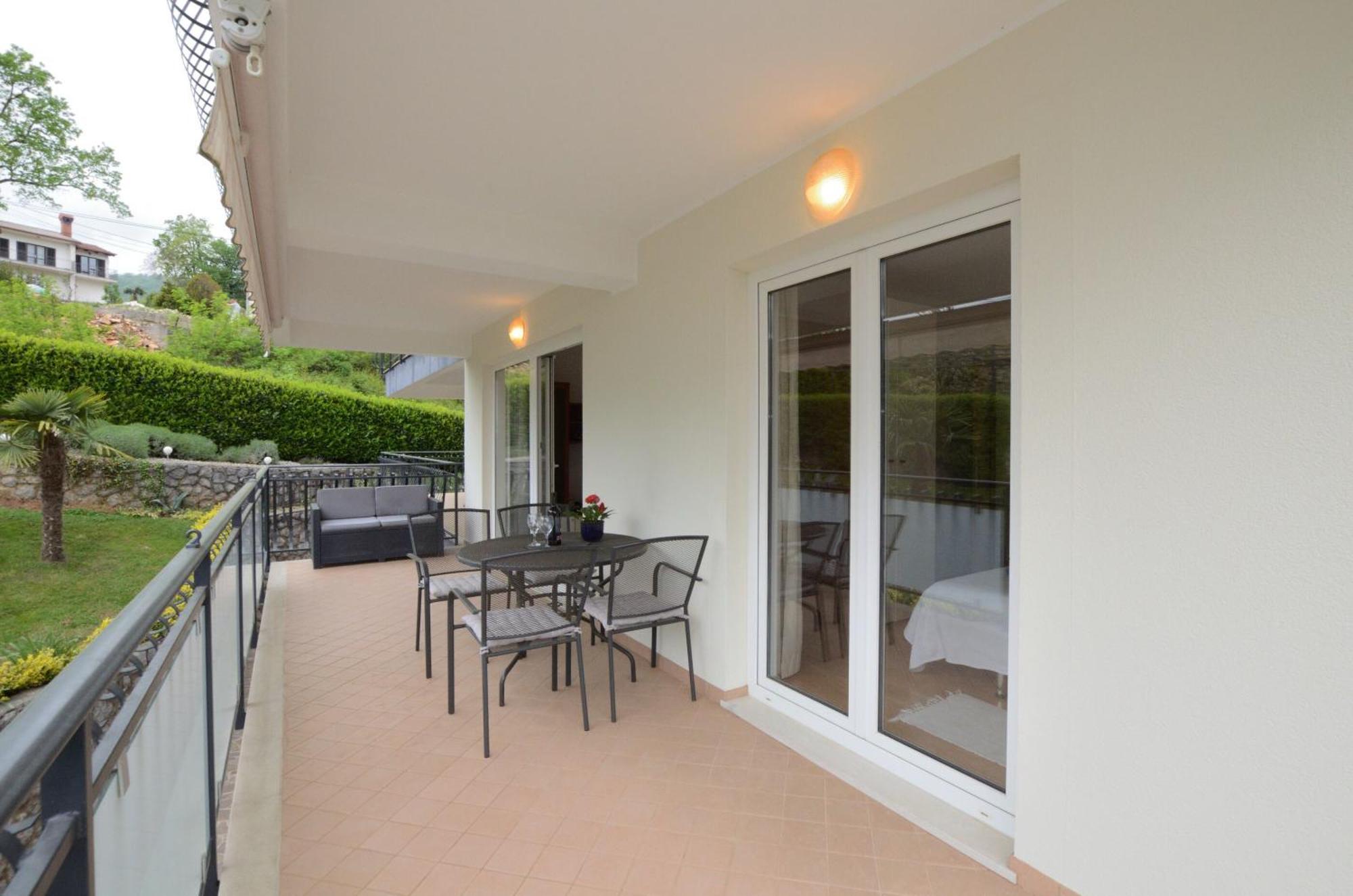 Apartments Marijana Icici Exterior photo